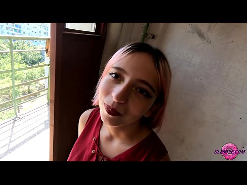 ❤️ د شاګرد حساسیت په بهر کې یو اجنبی سړی وخوري - د هغه په ​​مخ کې ️❌  ❌